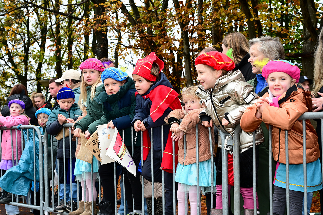 Intocht Sinterklaas Aarle-Rixtel, foto 38