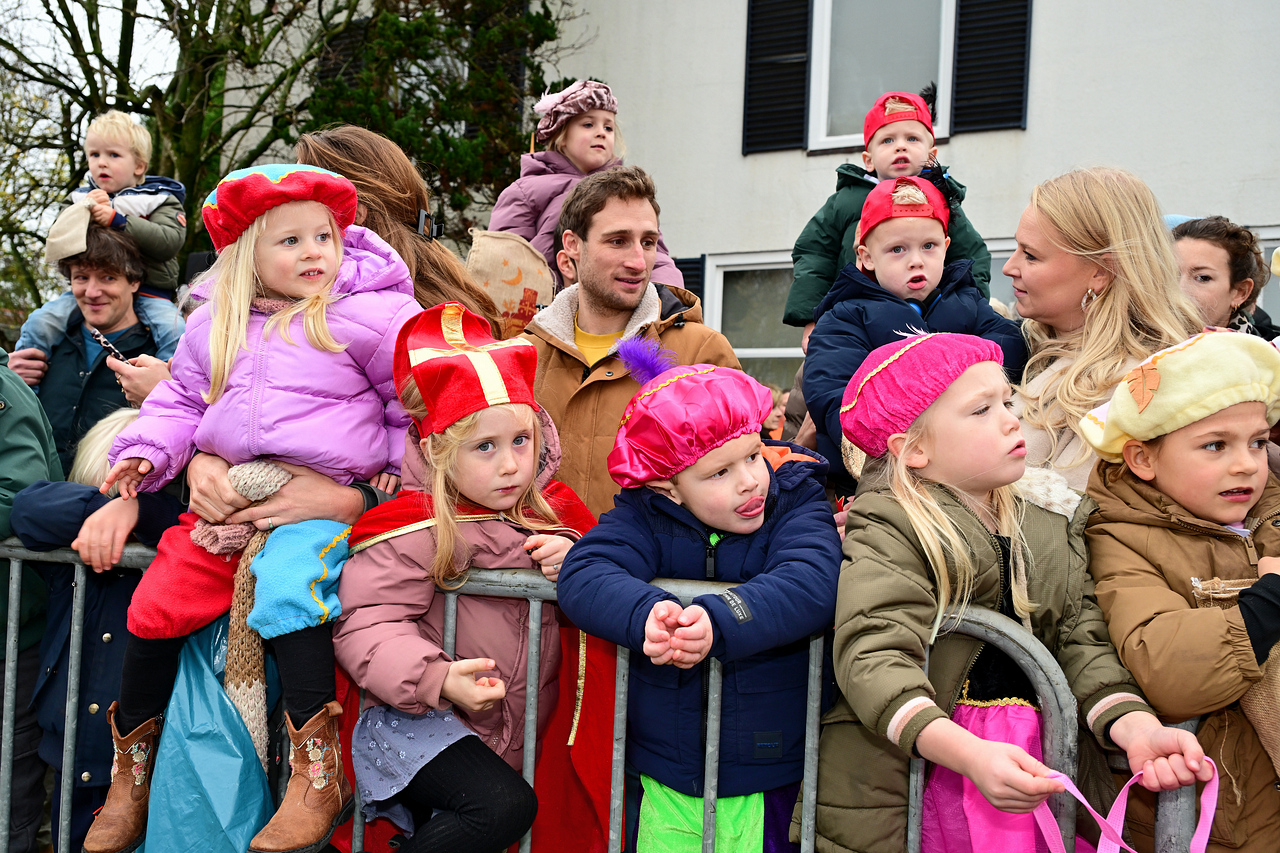 Intocht Sinterklaas Aarle-Rixtel, foto 39