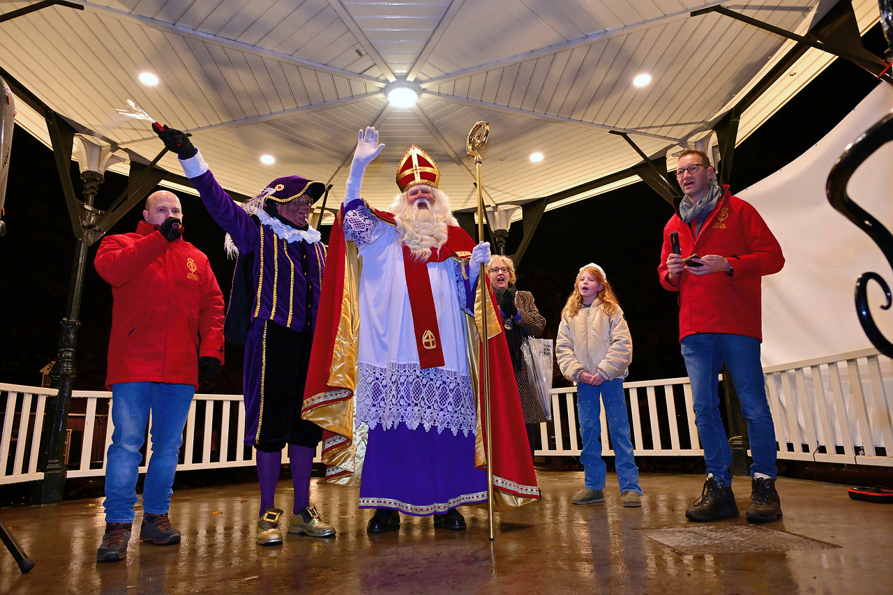 Uittocht Sinterklaas Aarle-Rixtel, foto 3